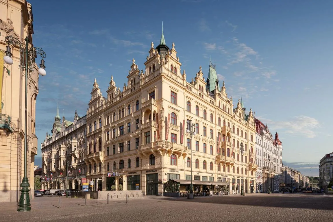Image of Hotel KINGS COURT