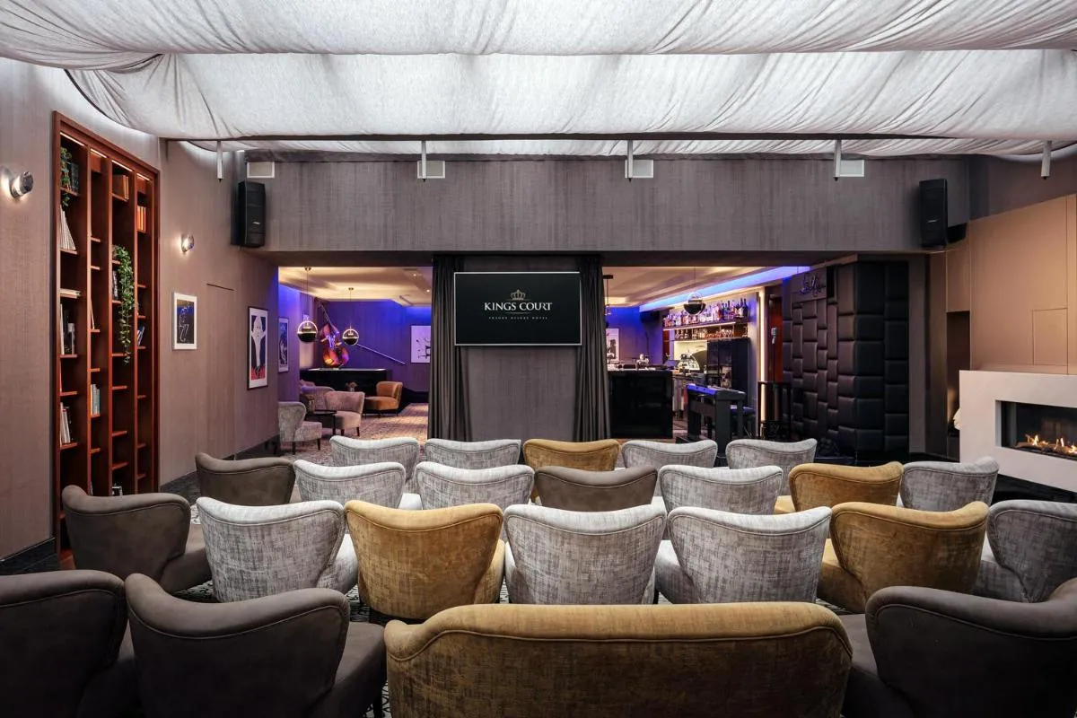 Image 3 of Hotel KINGS COURT
