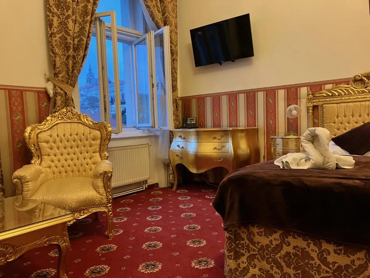 Image 4 of Hotel Klarinn Prague Castle