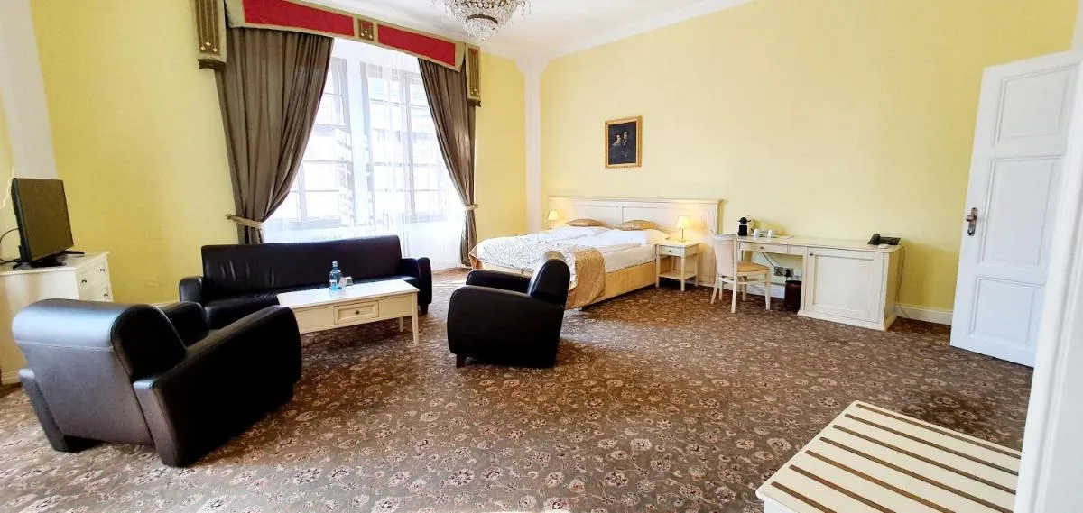 Image 2 of Hotel Metamorphis