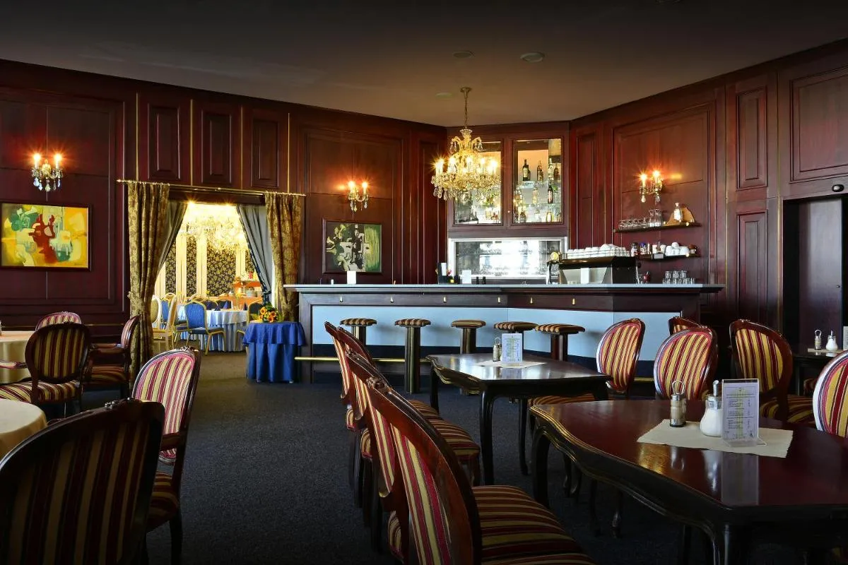 Image 2 of Hotel Olympik