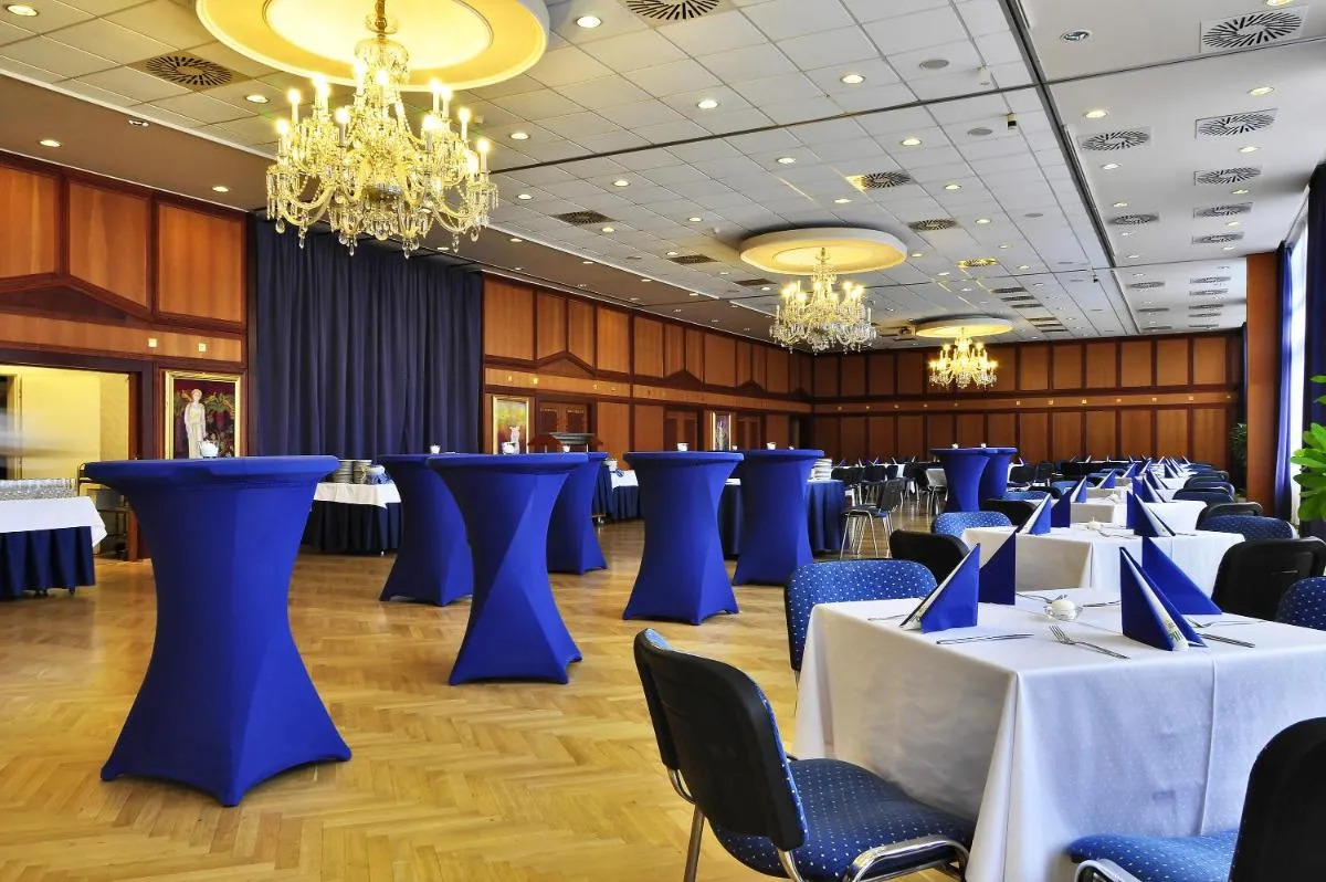 Image 5 of Hotel Olympik