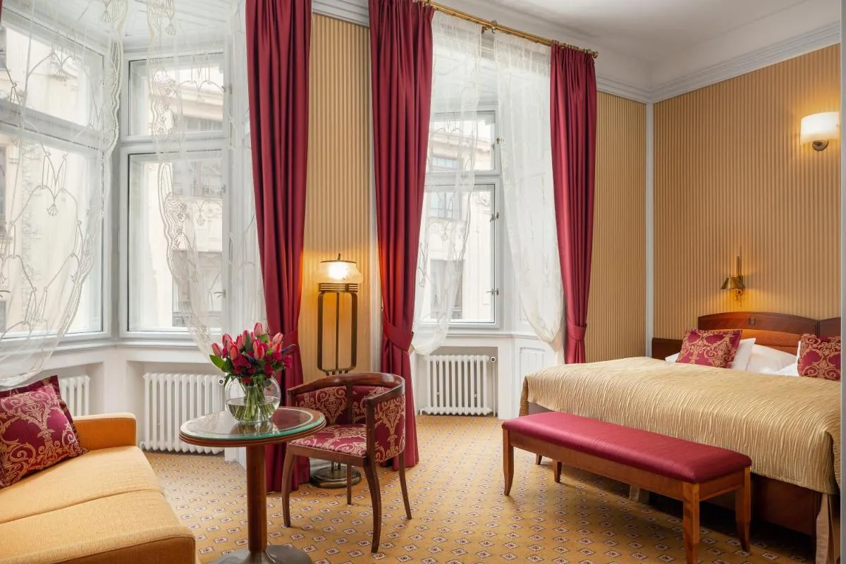 Image 6 of Hotel Paris Prague