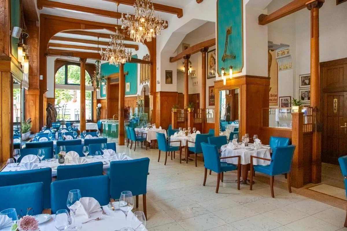 Image 2 of Hotel Paris Prague