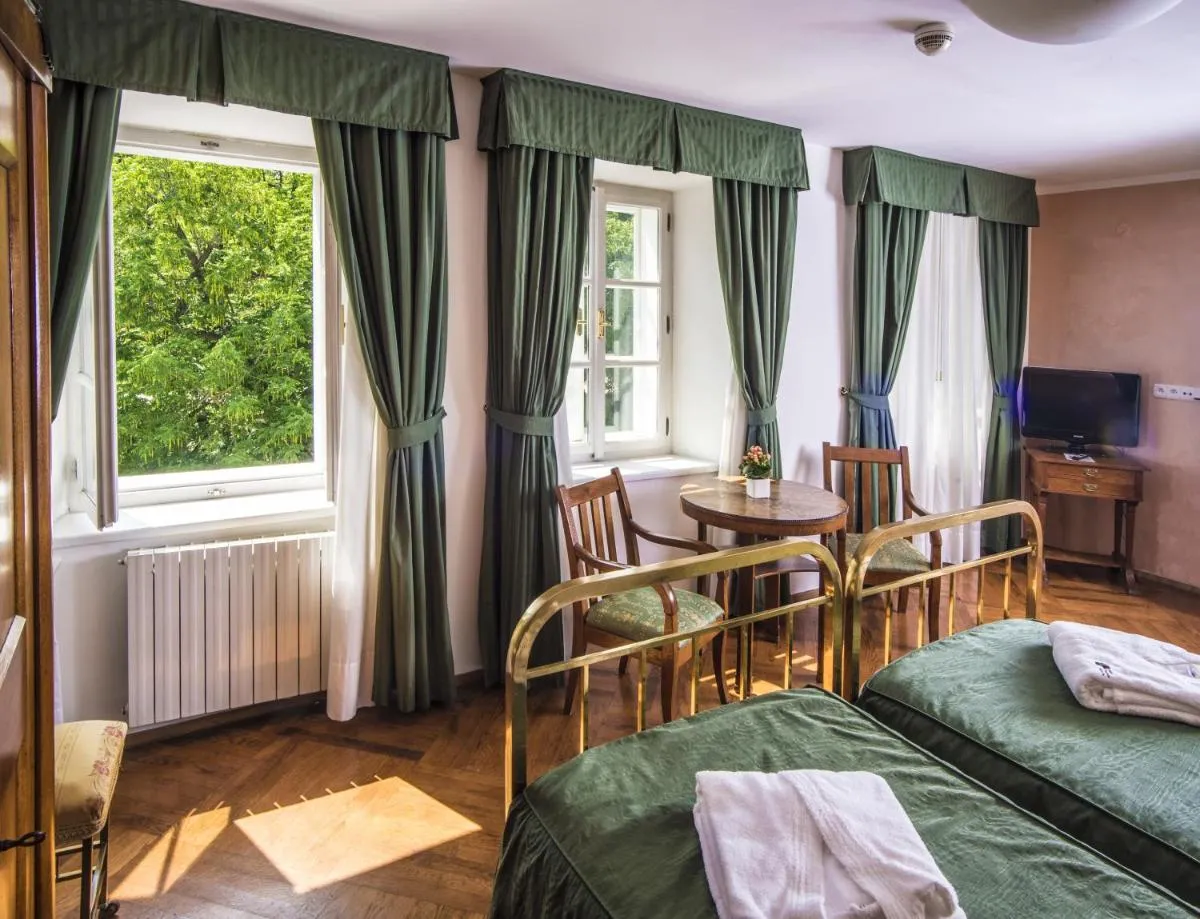 Image 1 of Hotel Roma Prague