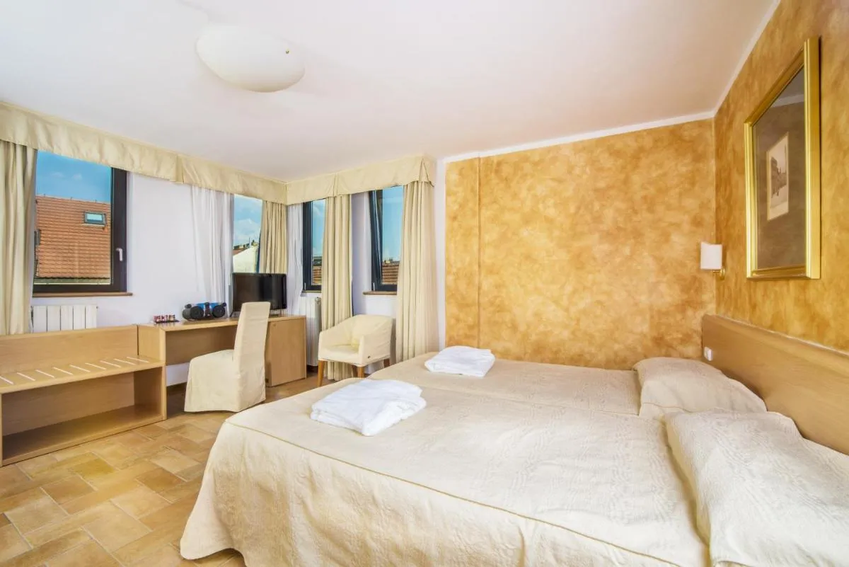 Image 6 of Hotel Roma Prague