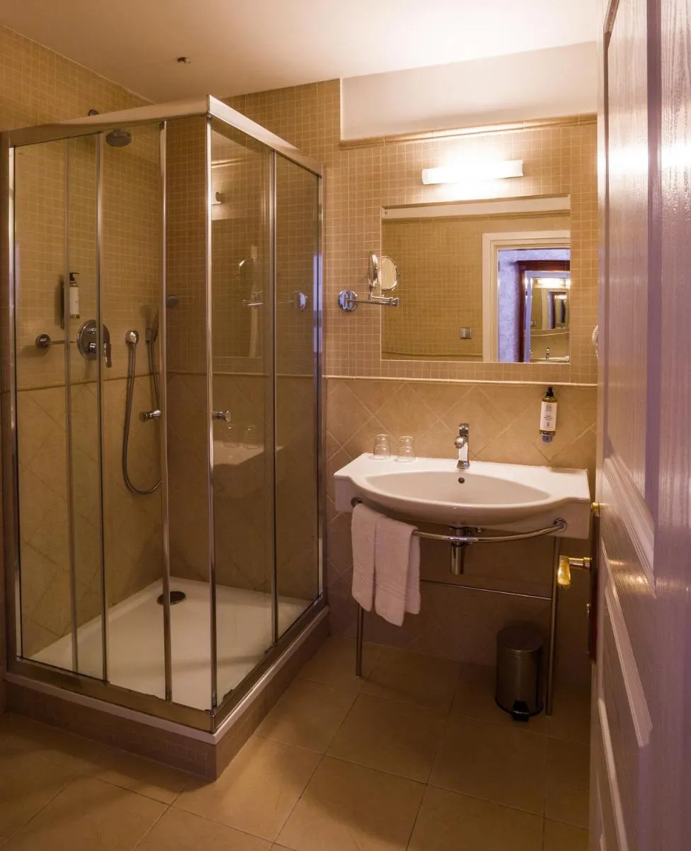 Image 3 of Hotel Rott
