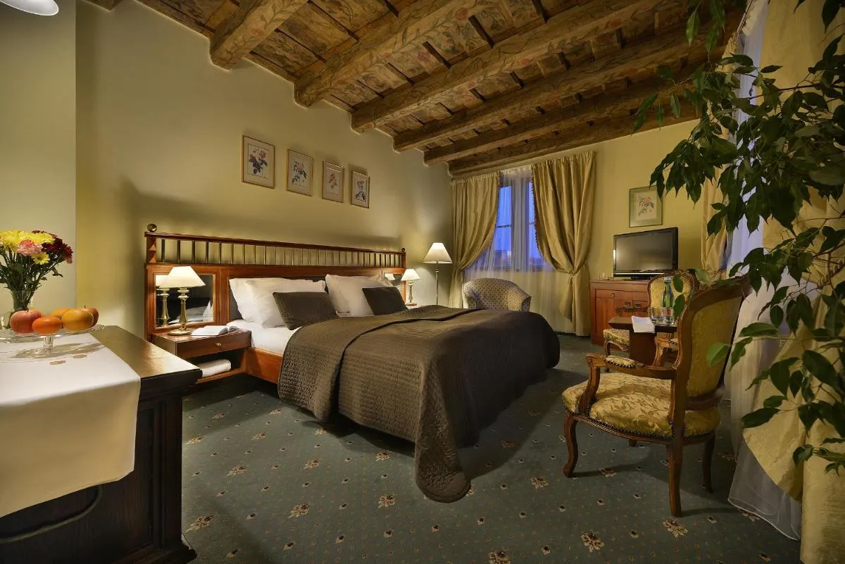Image 3 of Hotel U 3 Pstrosu