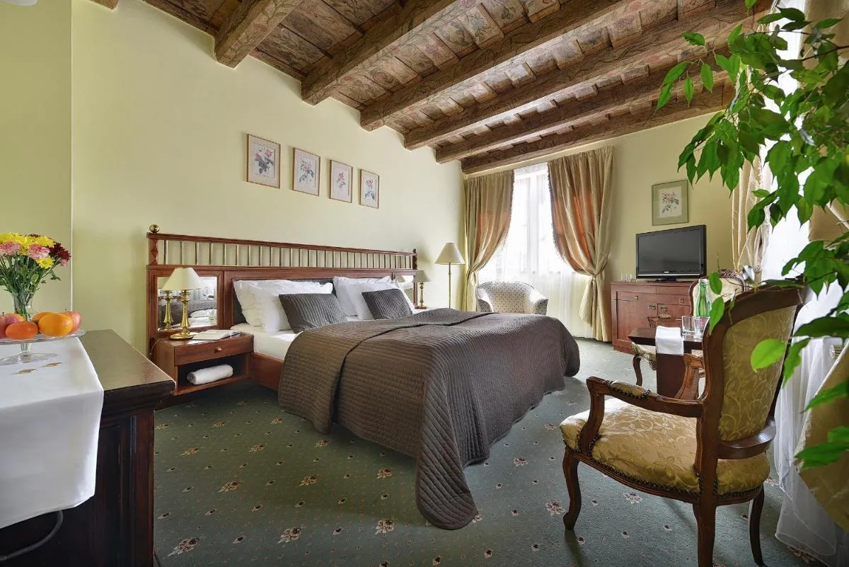 Image 1 of Hotel U 3 Pstrosu