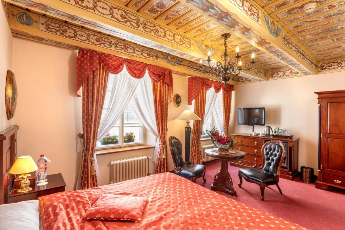 Image 4 of Hotel U Zlatého Stromu Prague by BHG