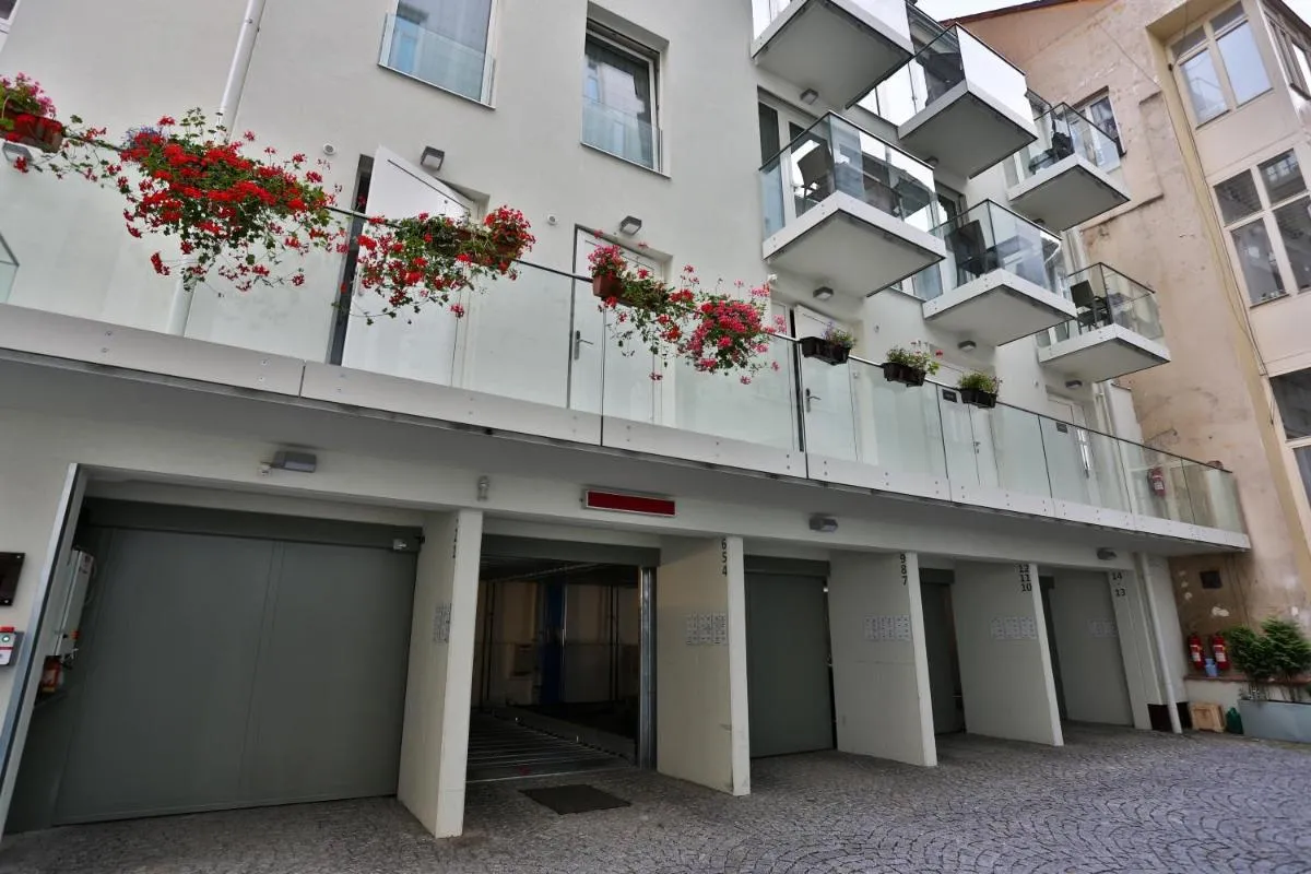 Image 5 of James Hotel & Apartments