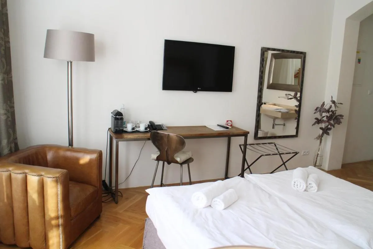 Image 1 of Jungmann Hotel