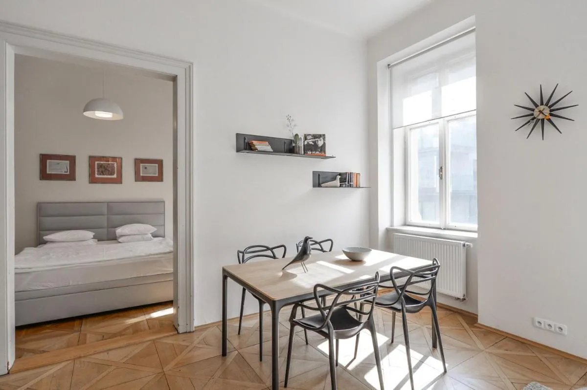 Image 6 of Kafka’s Head Apartment