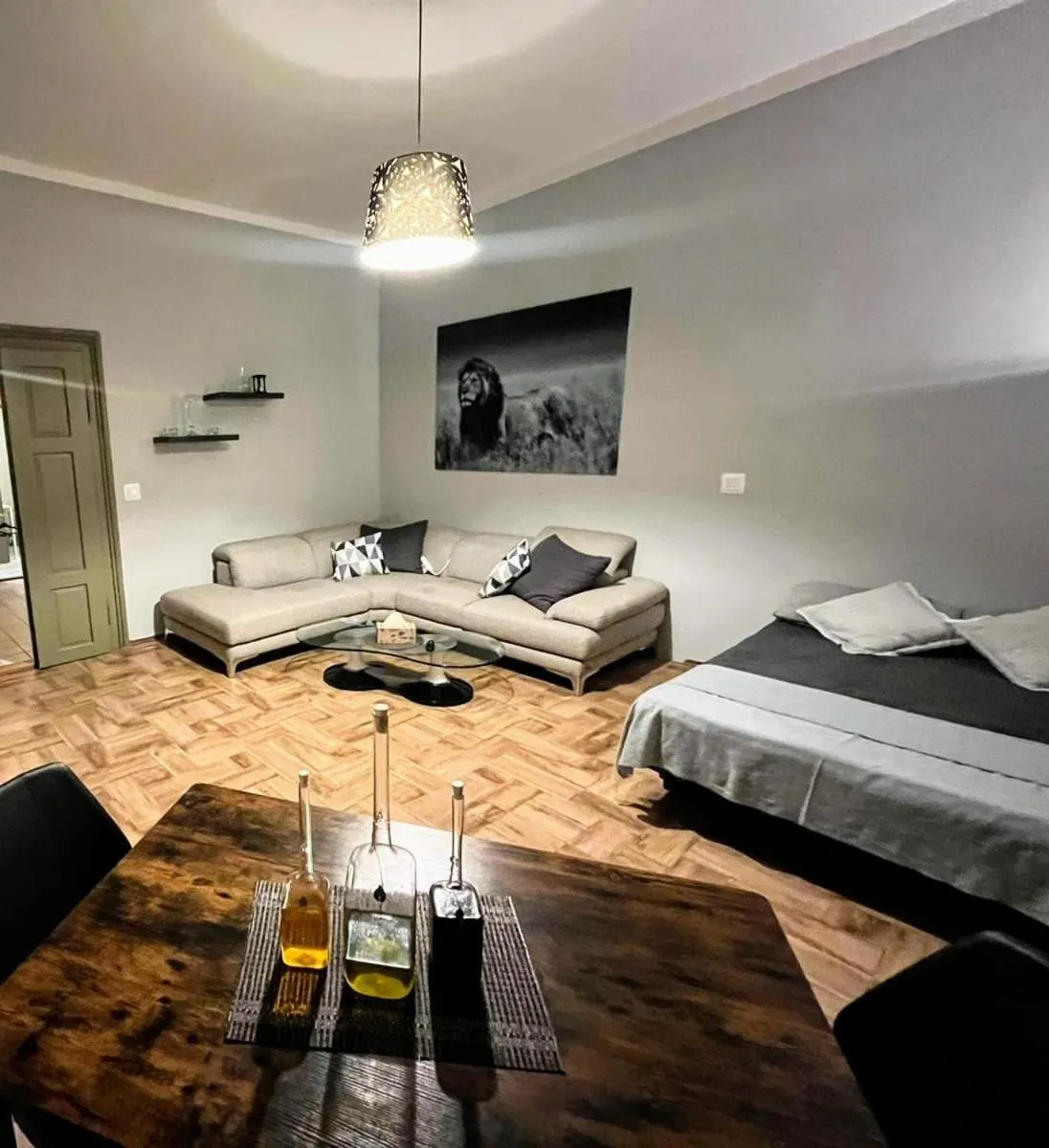 Image 3 of Karlín Apartmán