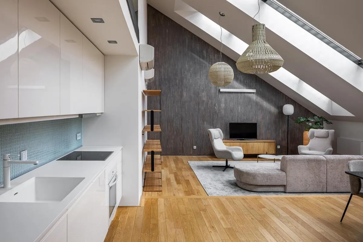 Image 2 of Karlin Residence by TKC