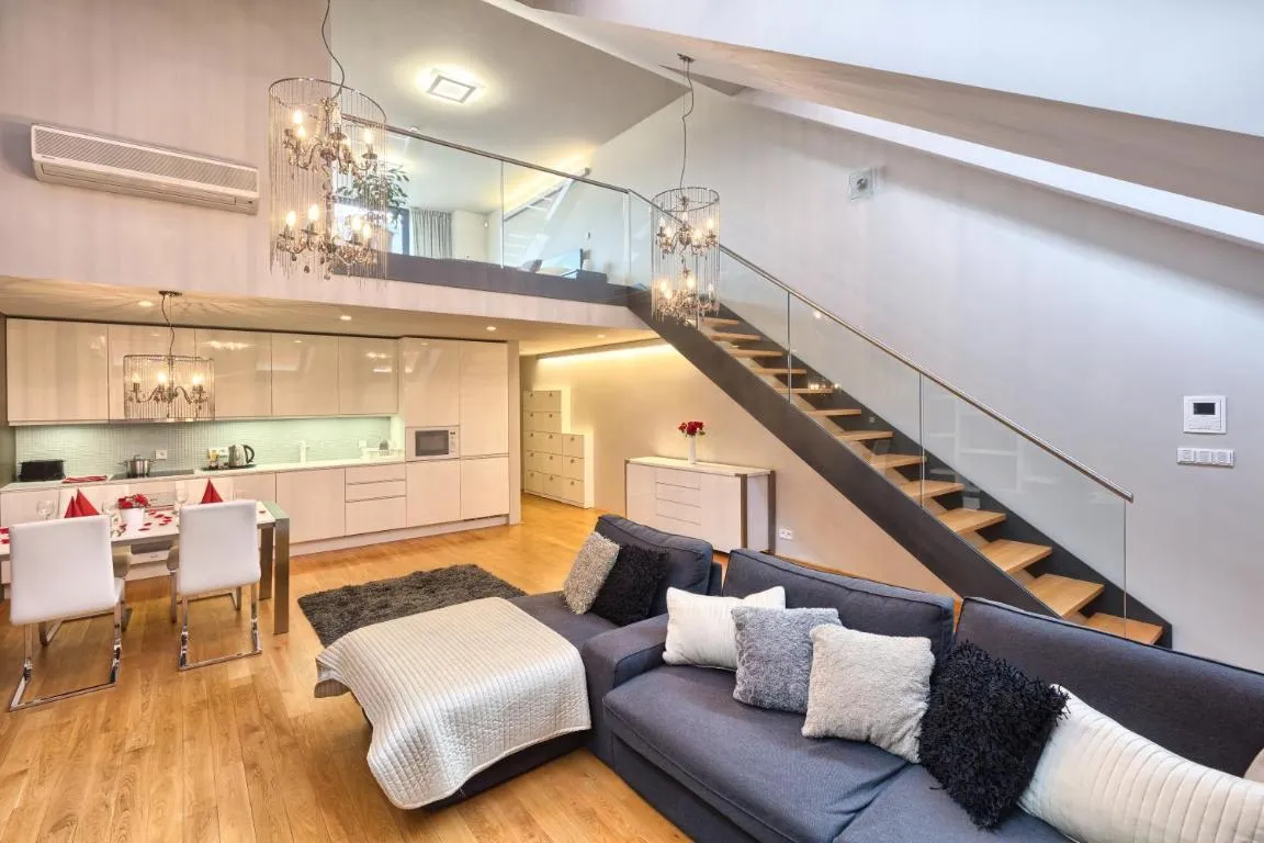 Image of Karlin Residence by TKC