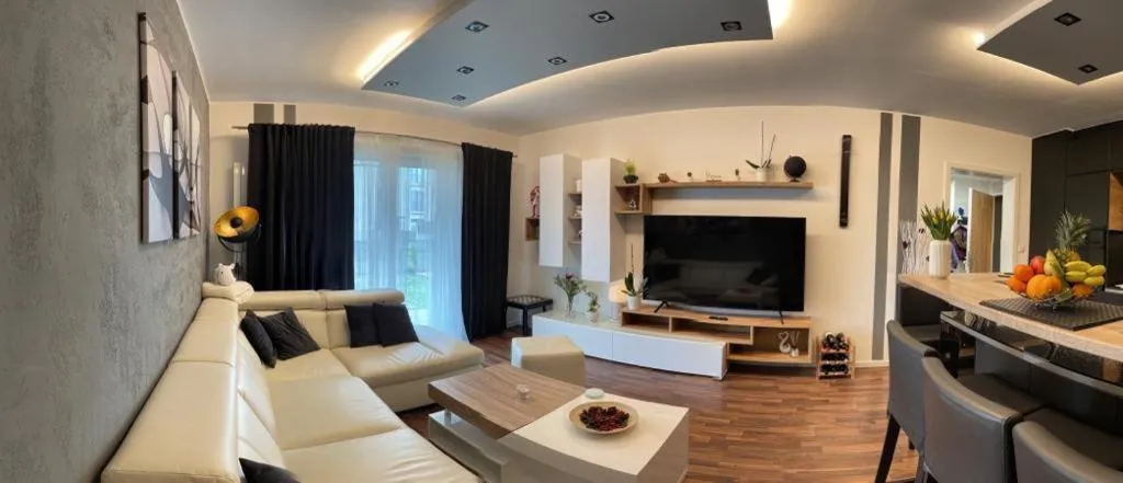 Image 4 of Krejcarek Garden Apartment