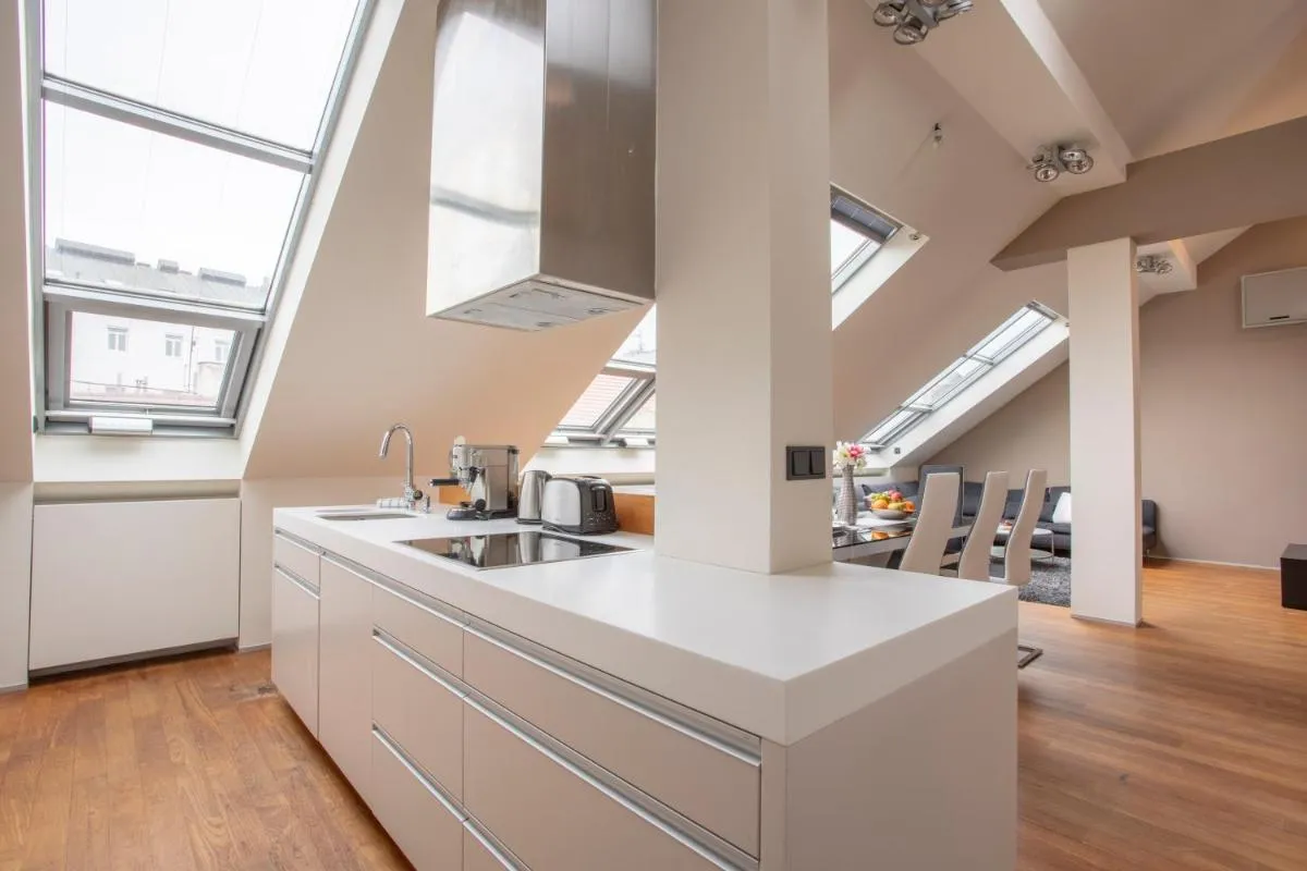 Image 3 of LUXURY CENTRAL DUPLEX WITH TERRACE