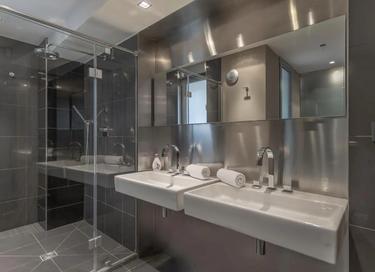 Image 2 of LUXURY CENTRAL DUPLEX WITH TERRACE