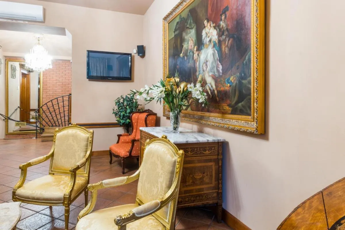 Image 4 of La Fenice