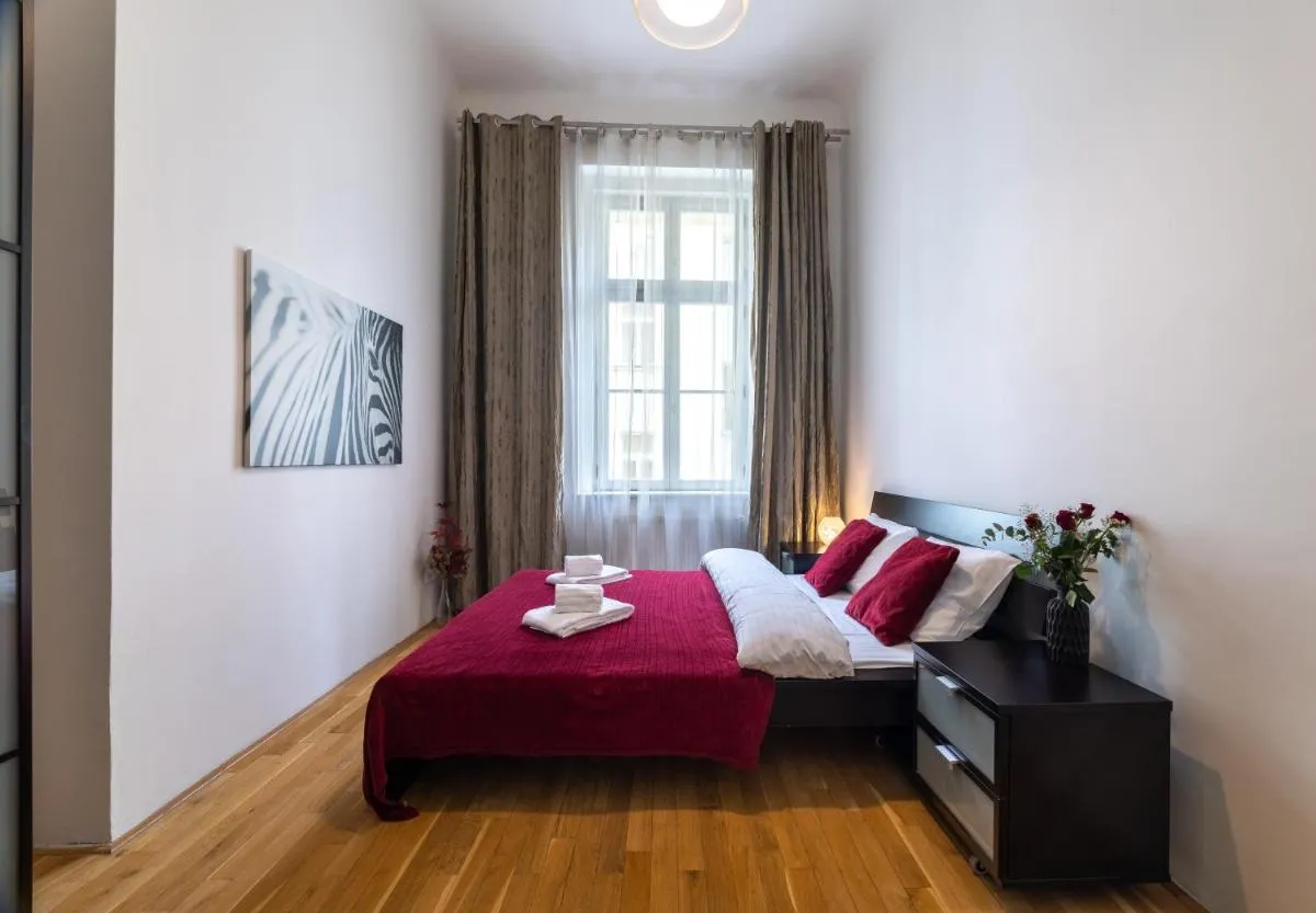 Image 4 of Lesser Town Apartment Melnicka by easyBNB