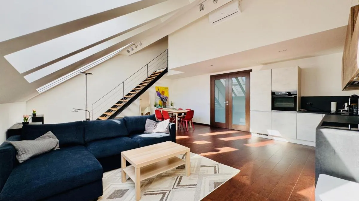 Image 3 of Loft Ječná 43, Prague