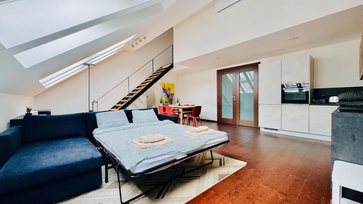 Image 4 of Loft Ječná 43, Prague