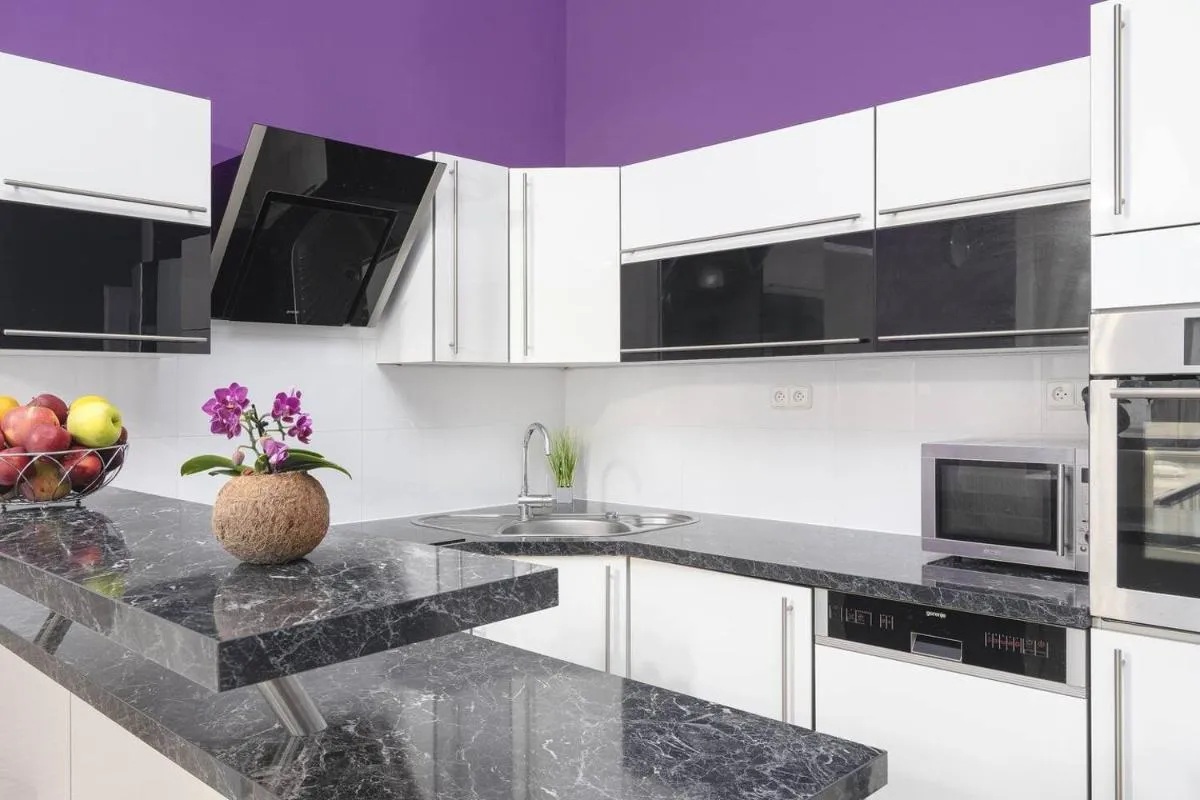 Image 6 of Luxury 3KK Apt w/2KINGBeds 65”TV,Next Wenceslas Sq