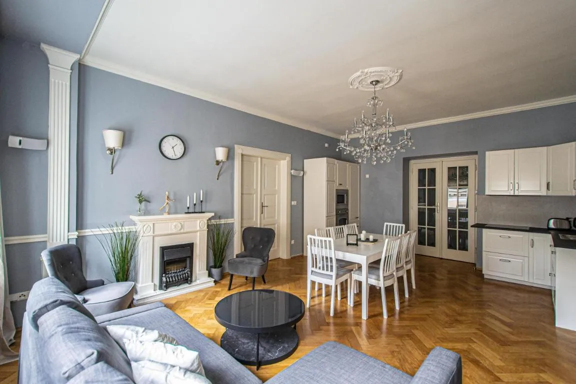 Image of Luxury Central 150m2 Apartment on Wencelas Square with Private Garage