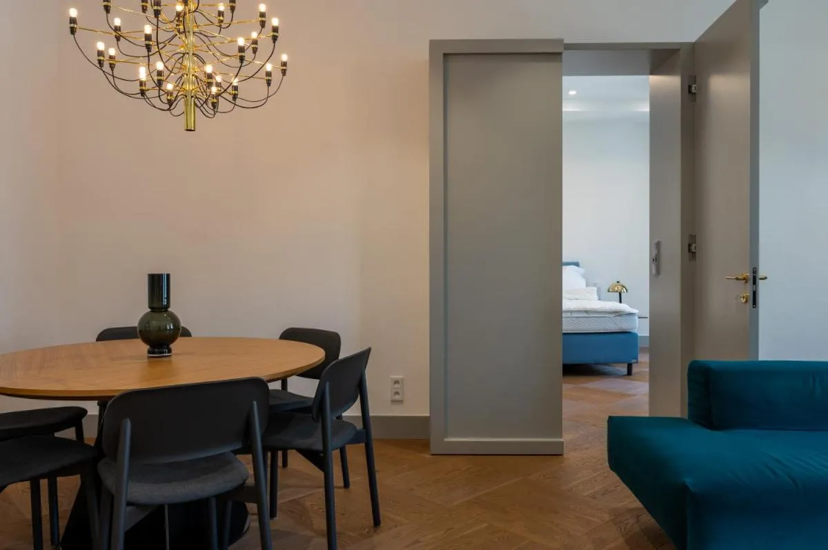 Image 6 of Luxury Old Town Apt, parking