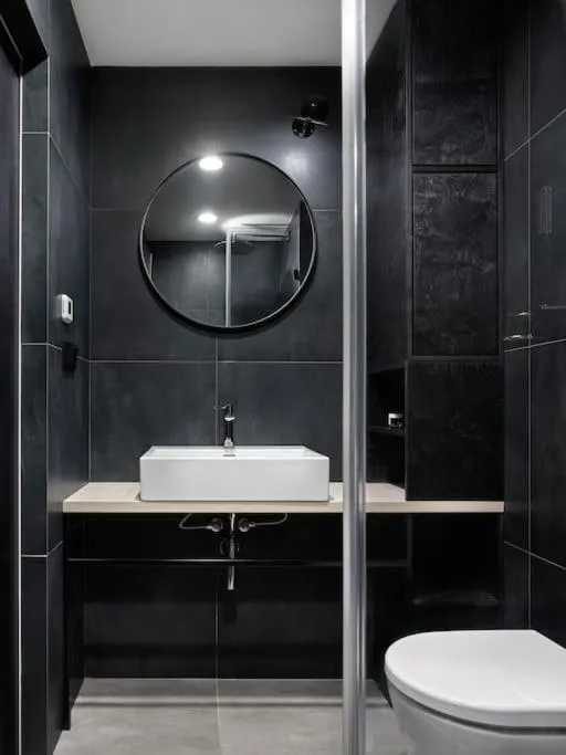 Image 3 of Luxury Penthouse, Prime Location