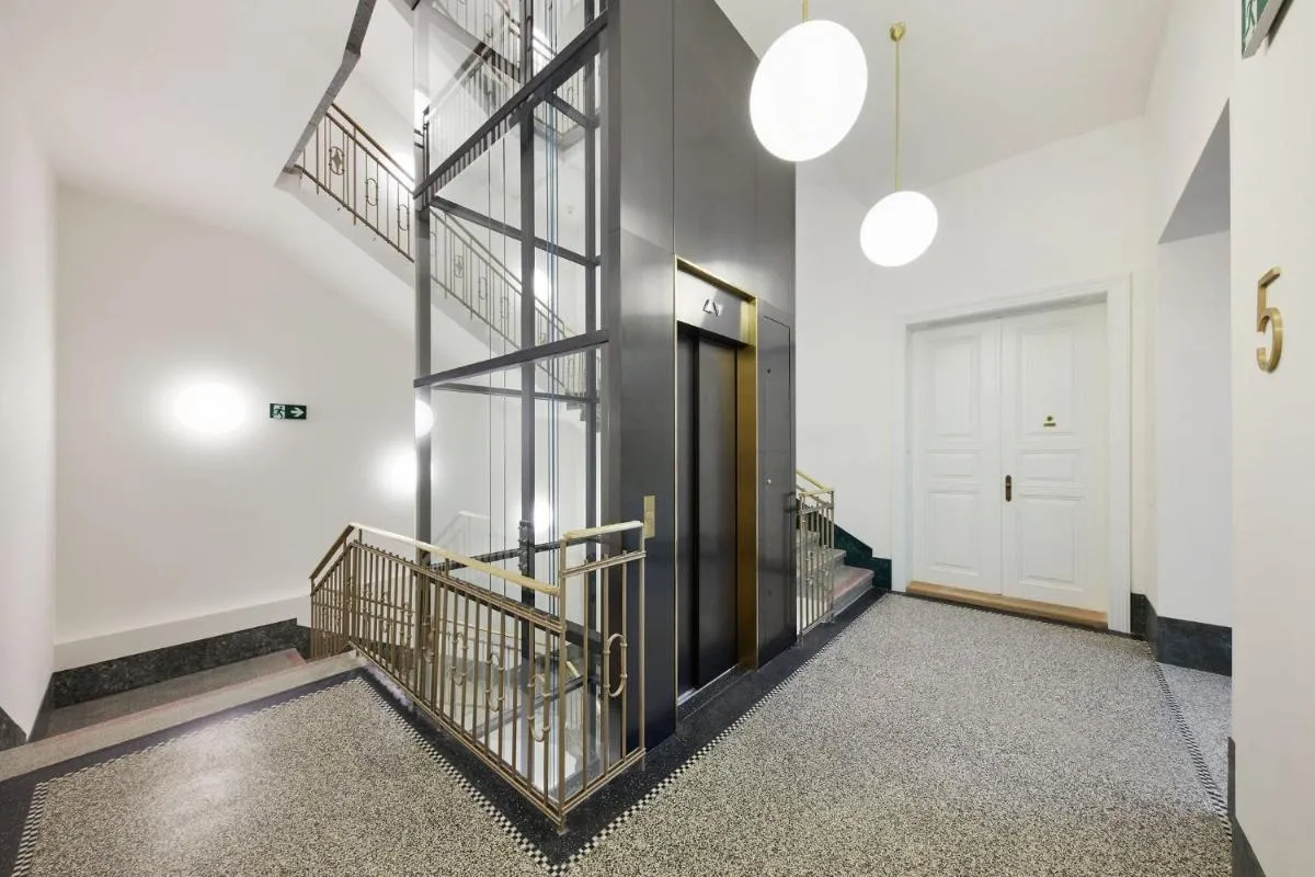 Image 2 of Luxury apartment in the centre