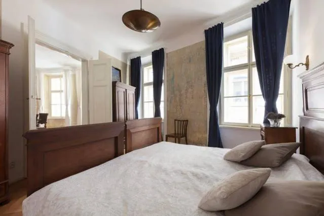 Image 1 of Luxury old Town Apartment