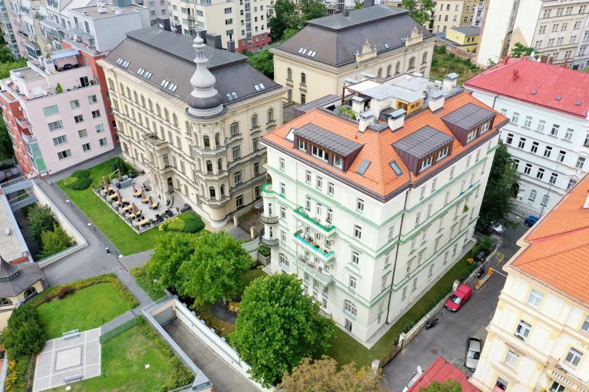 Image 5 of Luxury rooftop appartment with fantastic views