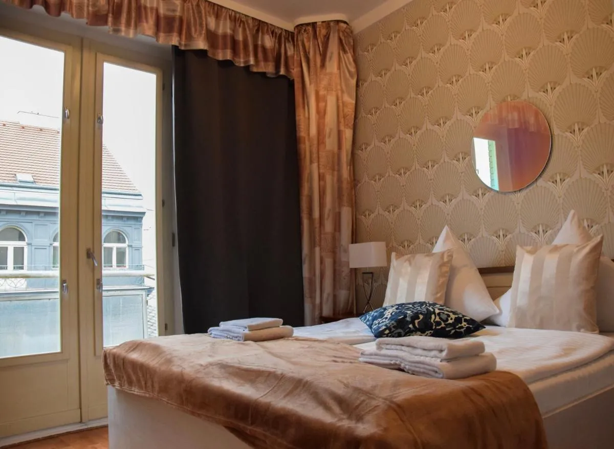 Image 6 of Main Prague Square apartments Sauna and Fireplace