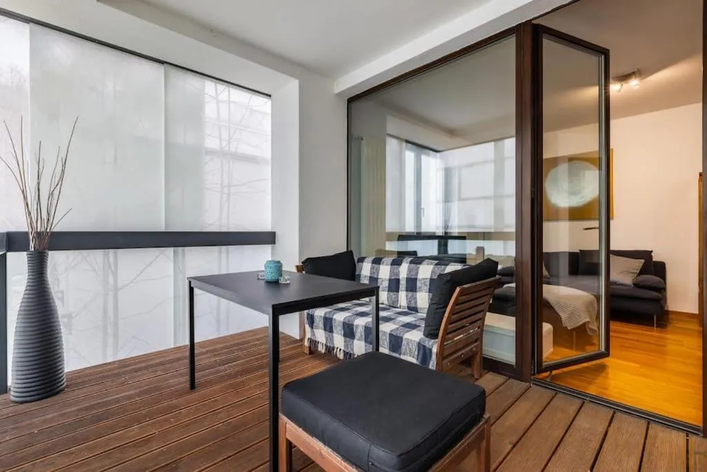Image 3 of Modern spacious flat with a terrace and a parking