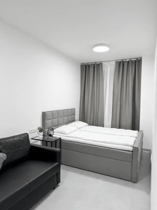 Image 4 of NEW Modern Large Apartment in New Town 3BDR