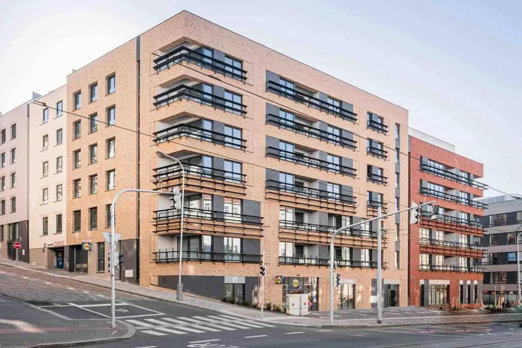 Image 5 of Newly built Apartment with balcony and free indoor garage