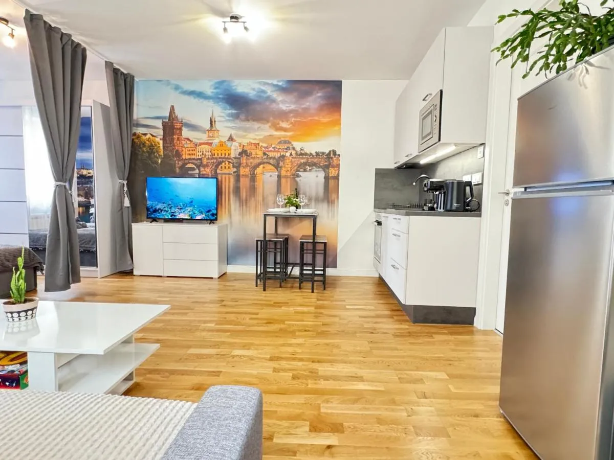 Image 3 of New modern-style apartment with balcony in the Prague 2