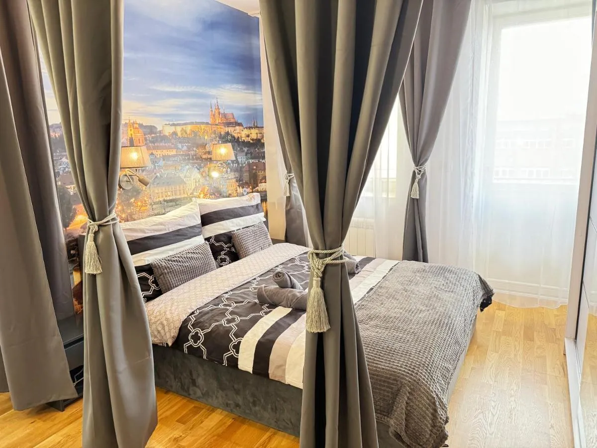 Image 6 of New modern-style apartment with balcony in the Prague 2