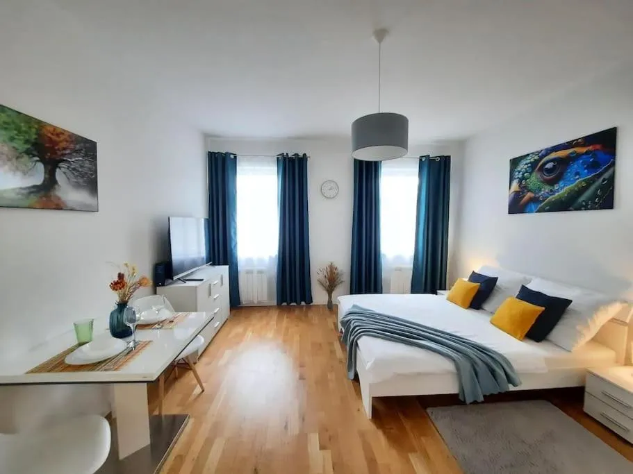 Image 6 of Nice 1 studio apartment in the center of Prague