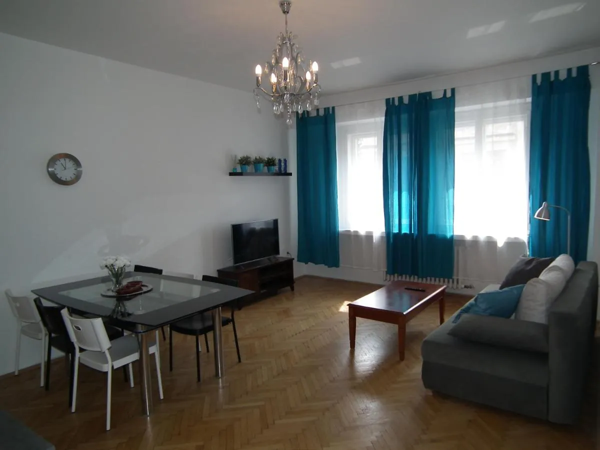 Image 4 of Old Town spacious apartment