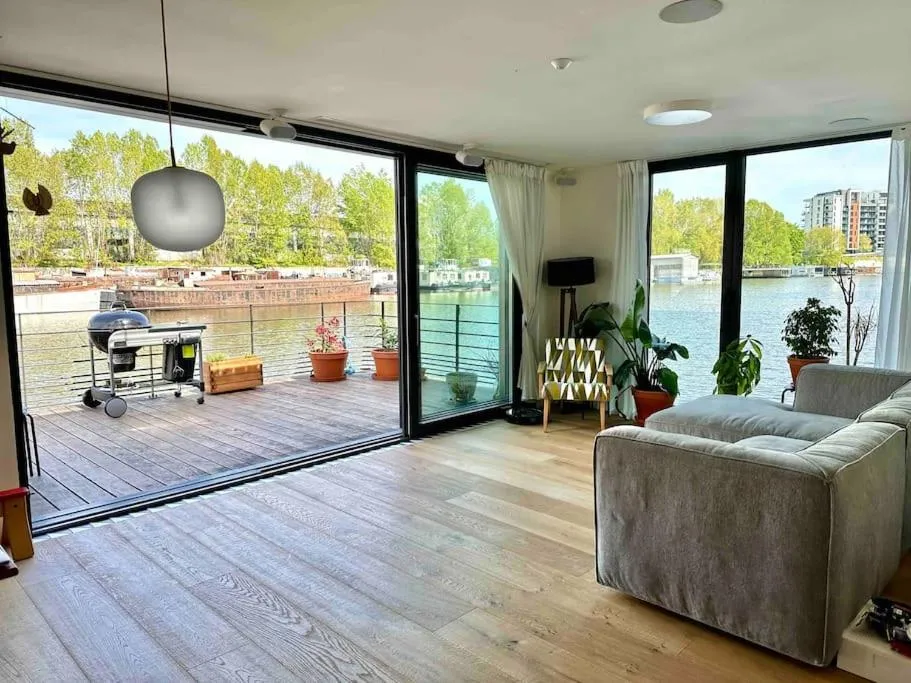 Image of One of the kind Prague Houseboat Experience +BOAT
