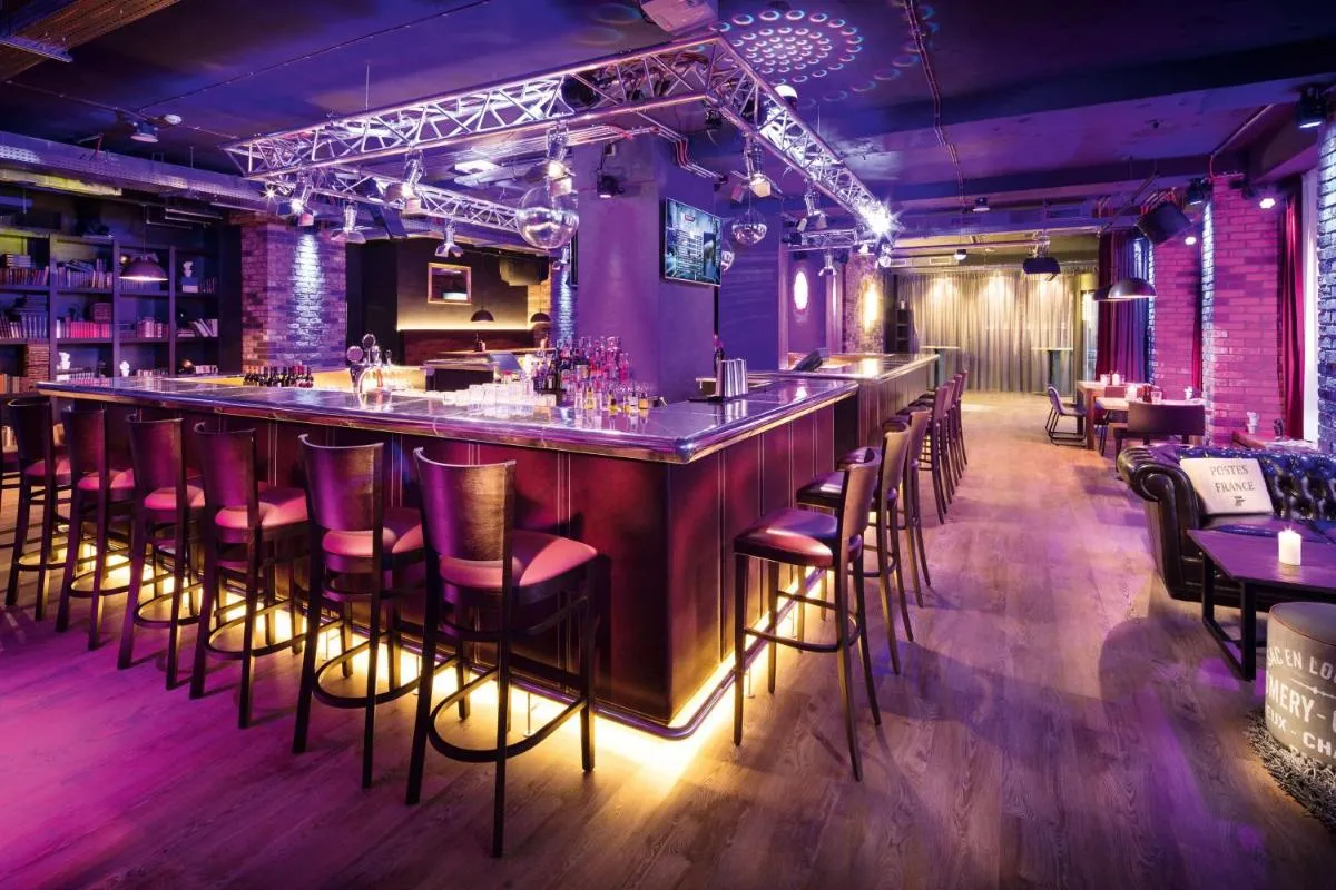 Image 3 of Pentahotel Prague