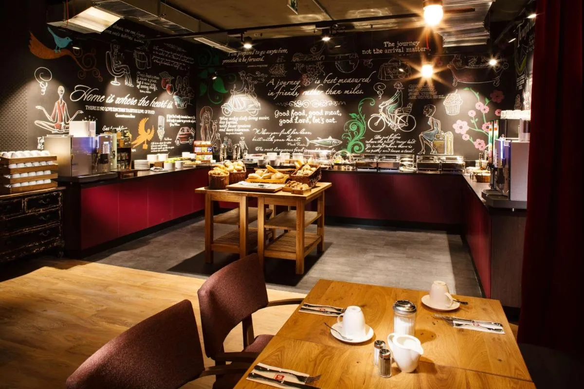 Image 6 of Pentahotel Prague