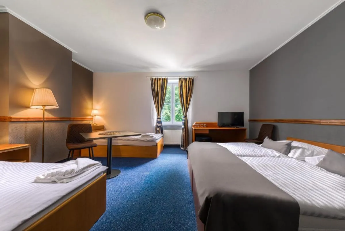 Image 5 of Prague Hotel Carl Inn restaurant & Free Parking