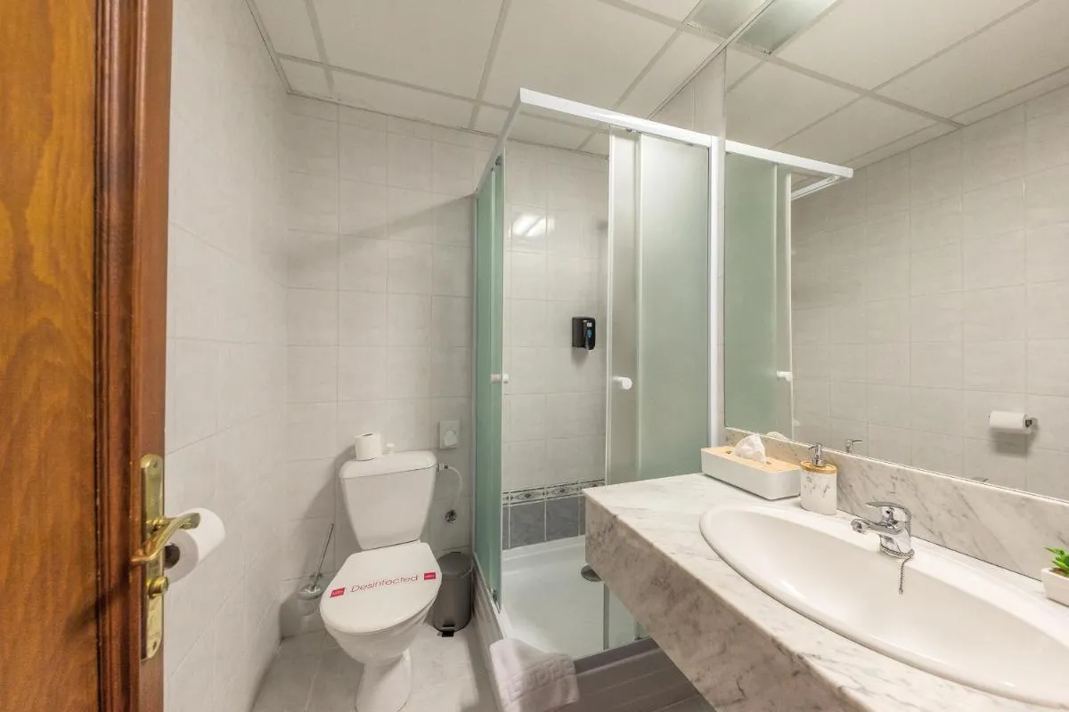 Image 2 of Prague Hotel Carl Inn restaurant & Free Parking