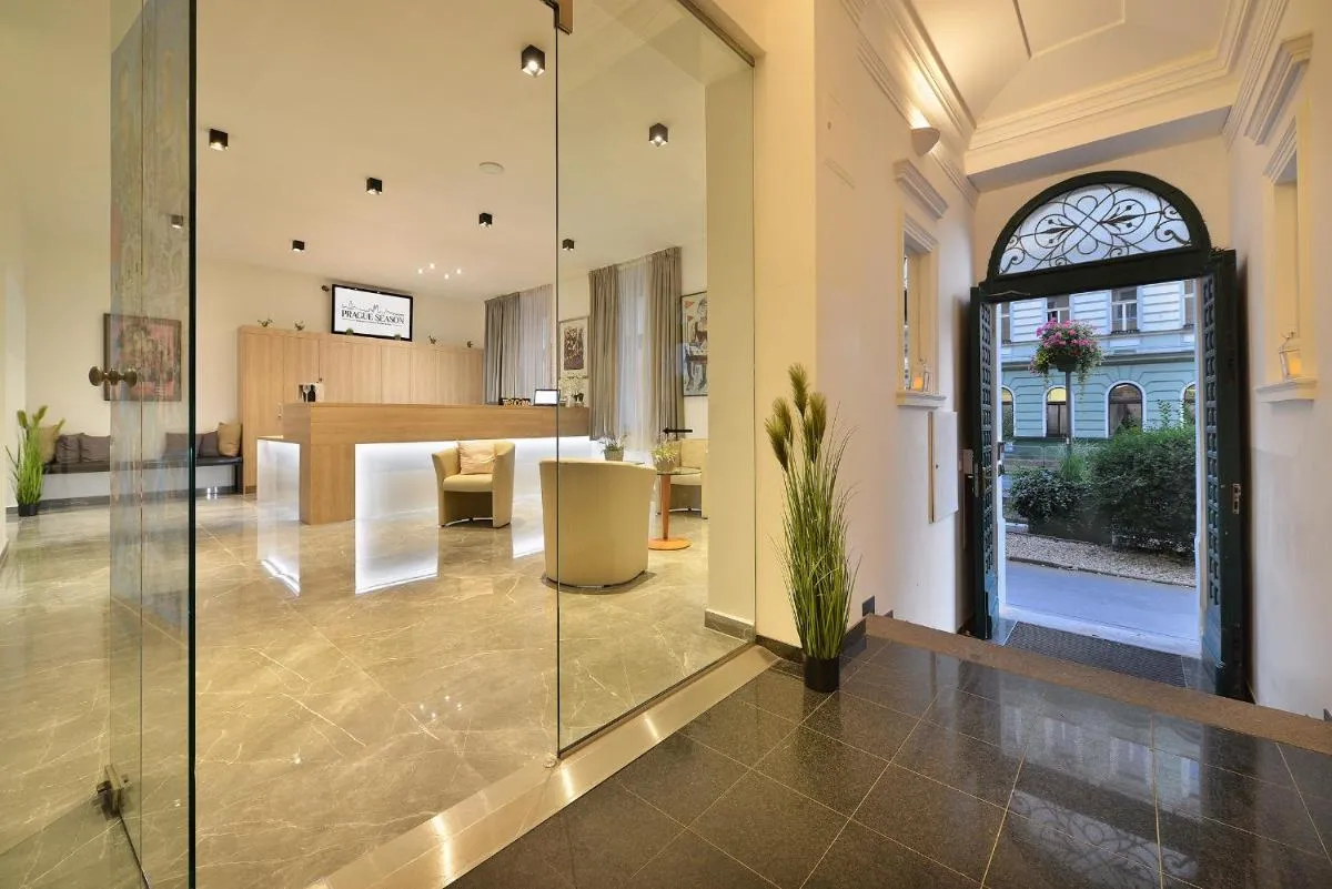 Image 2 of Prague Season Hotel