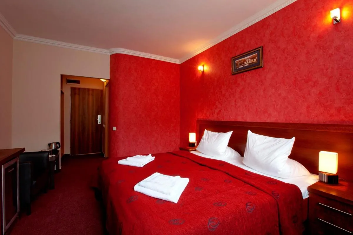 Image 1 of Relax Inn
