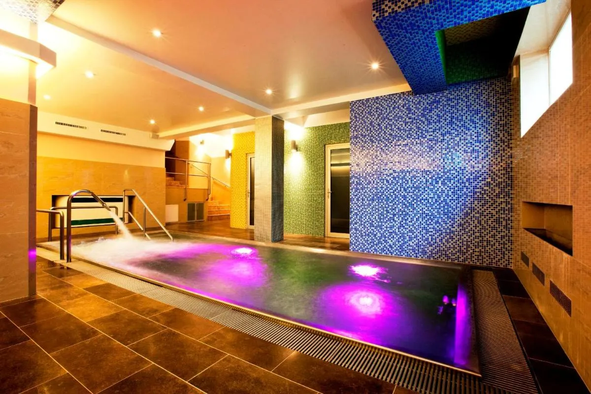 Image 3 of Relax Inn